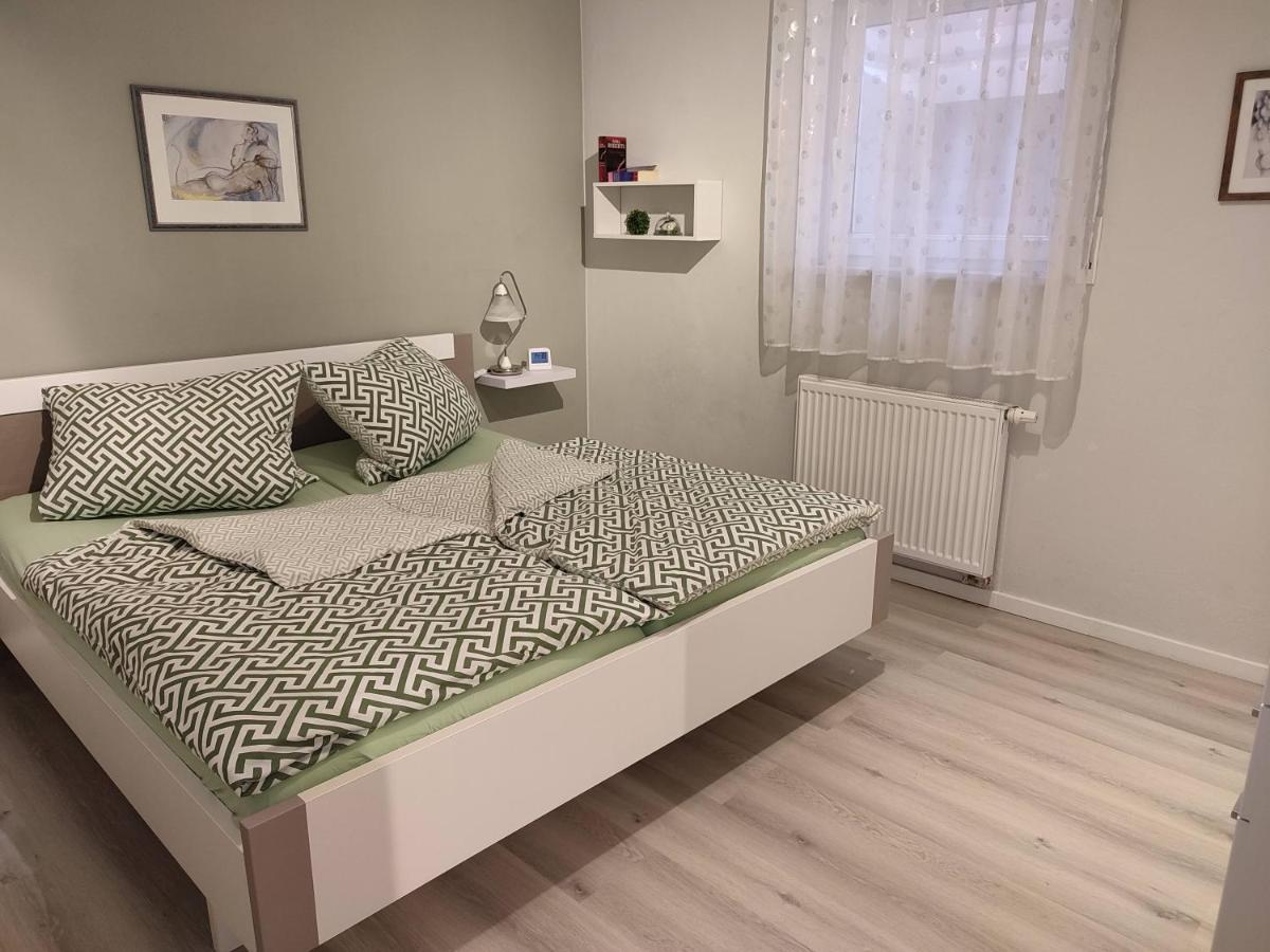 Ferienwohnung An Der Korkeiche Rinnthal Екстериор снимка